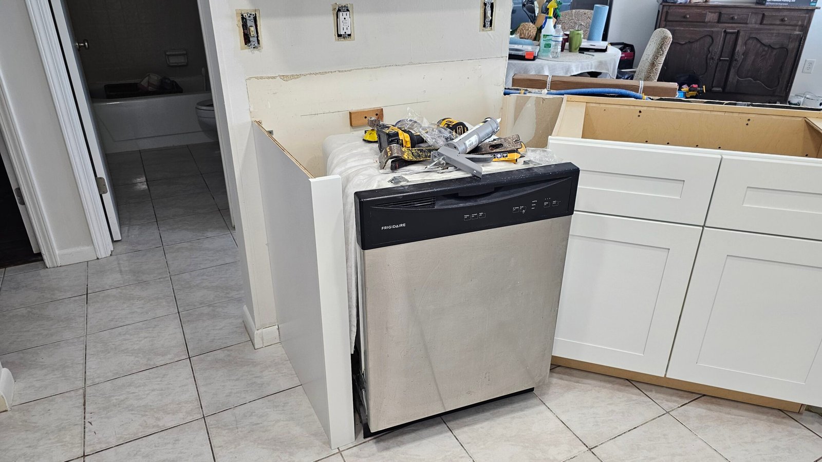 Luxury Bathroom Renovation with Custom Tile Work in Daytona Beach - Florida's Handyman and Renovation Services