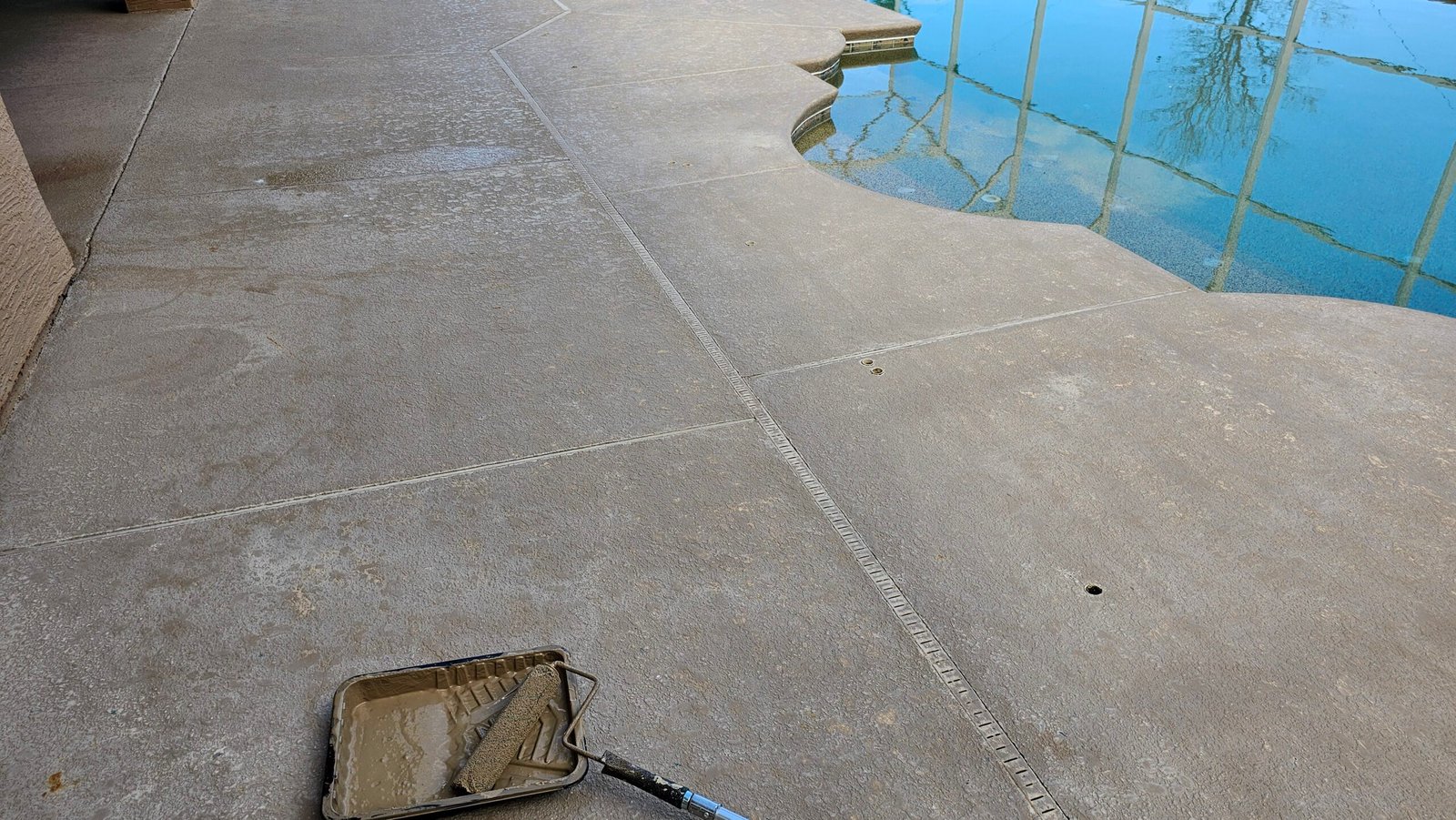 Modern kitchen island and cabinetry in Daytona Beach - Florida's Handyman and Renovation Services