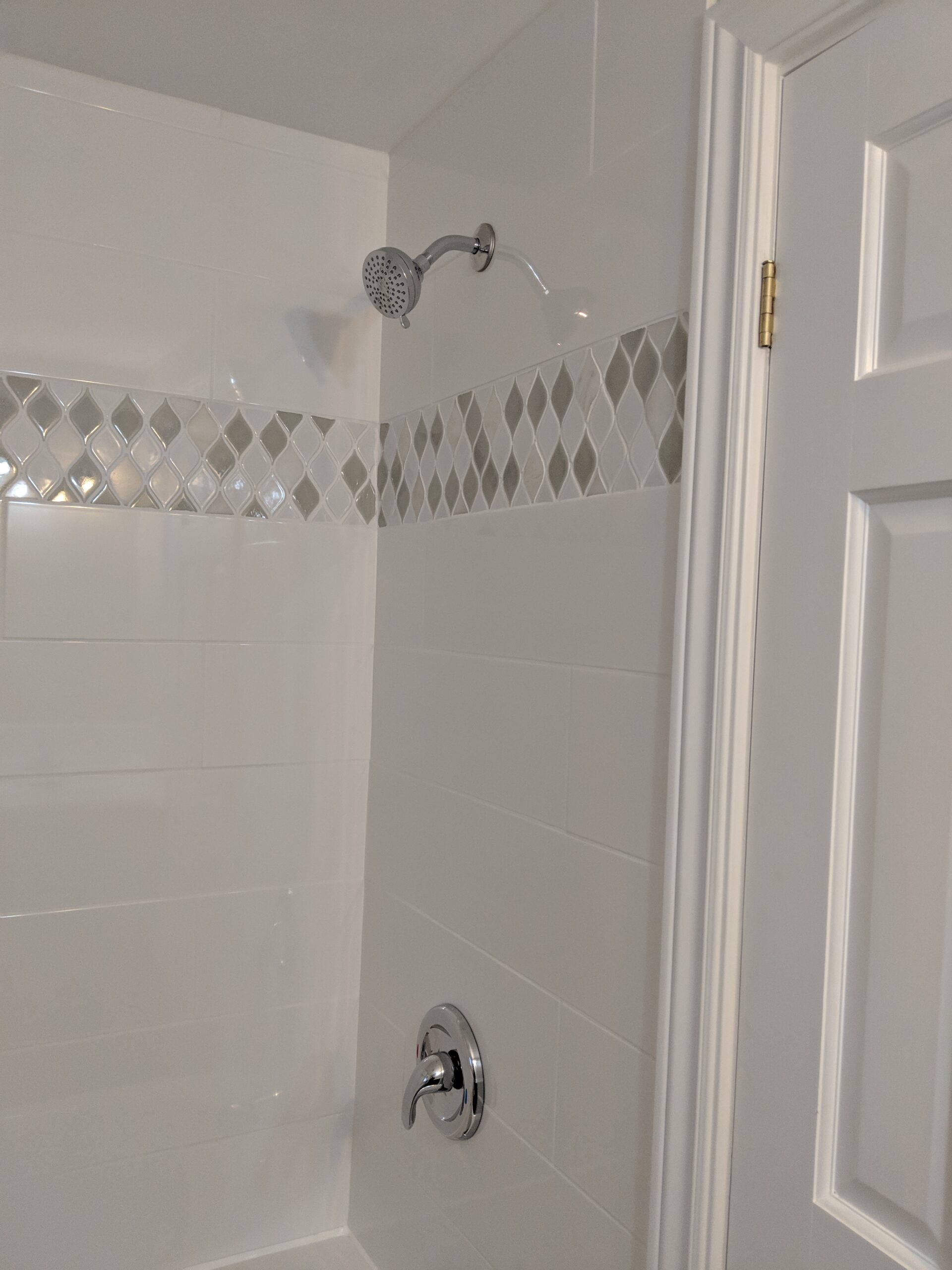 Expert bathroom tile and paint renovation in Daytona Beach Florida