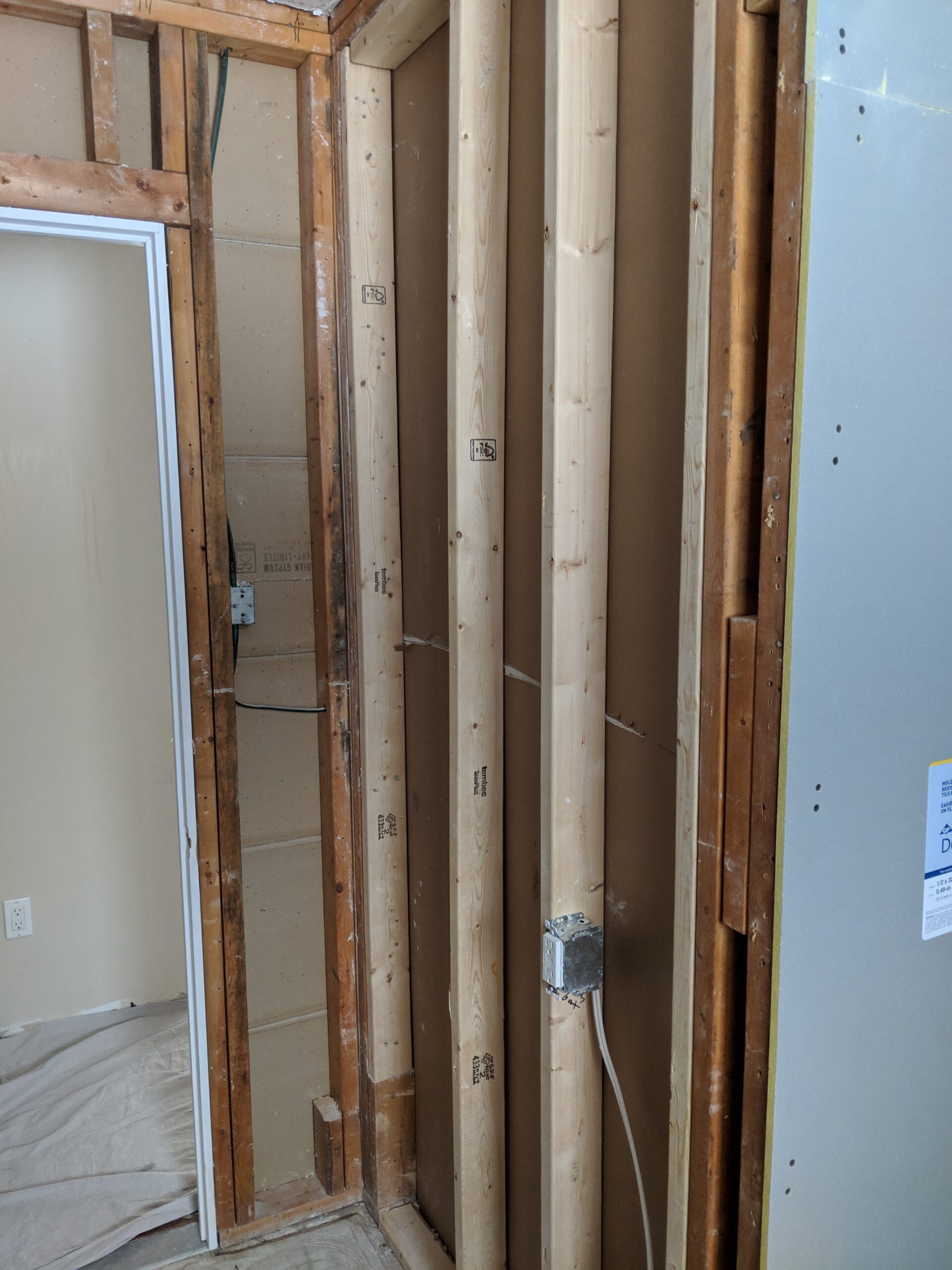 Expert bathroom tile installation and painting in Ormond Beach Florida