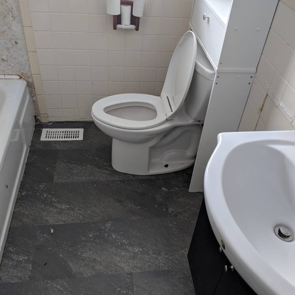 Professional bathroom tile repair and painting in Holly Hill Florida