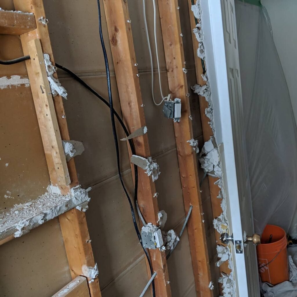 Expert bathroom tile installation and painting in Port Orange Florida