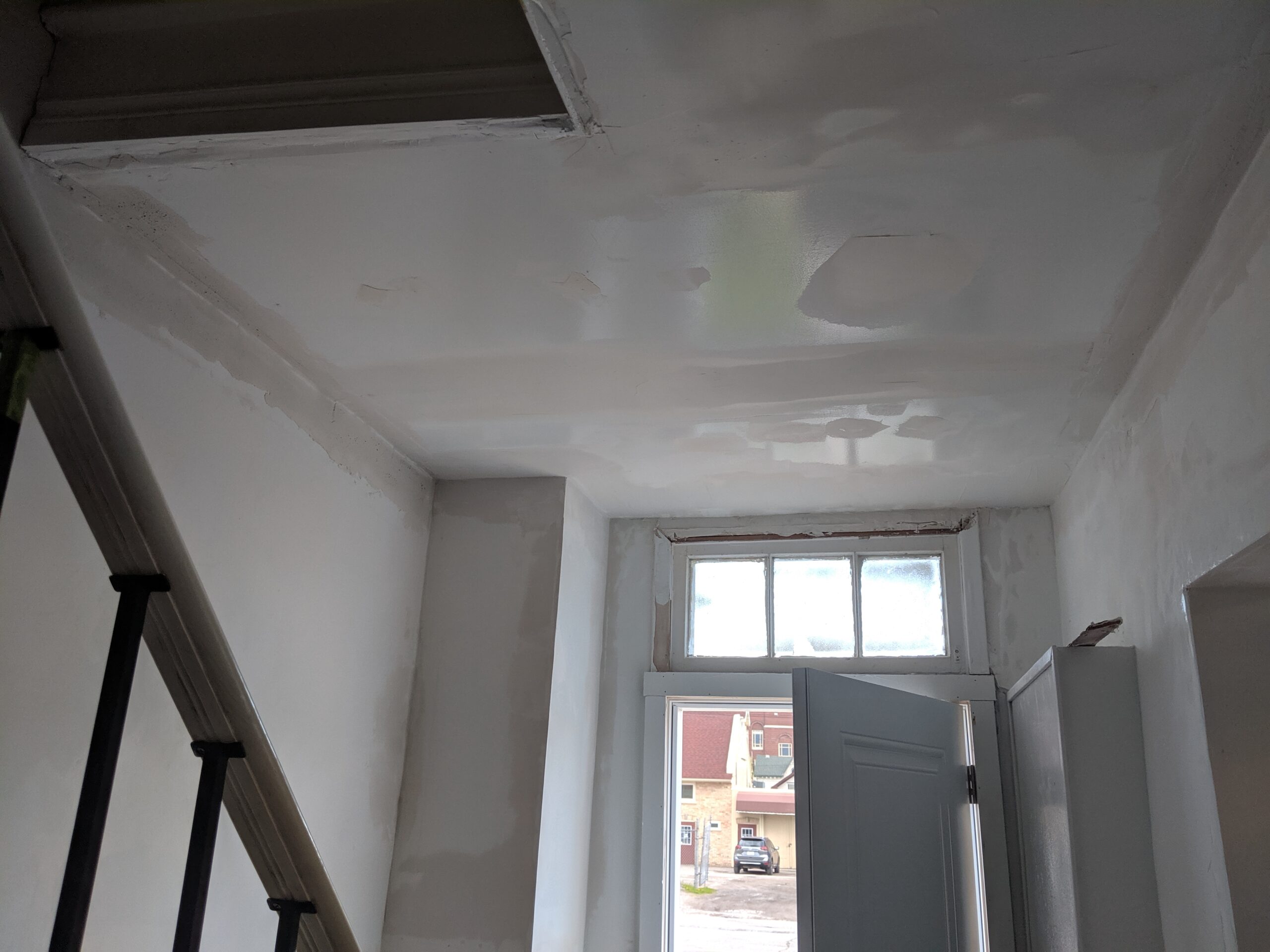 Professional floor install in Daytona Beach Shores, FL - Florida's Handyman.