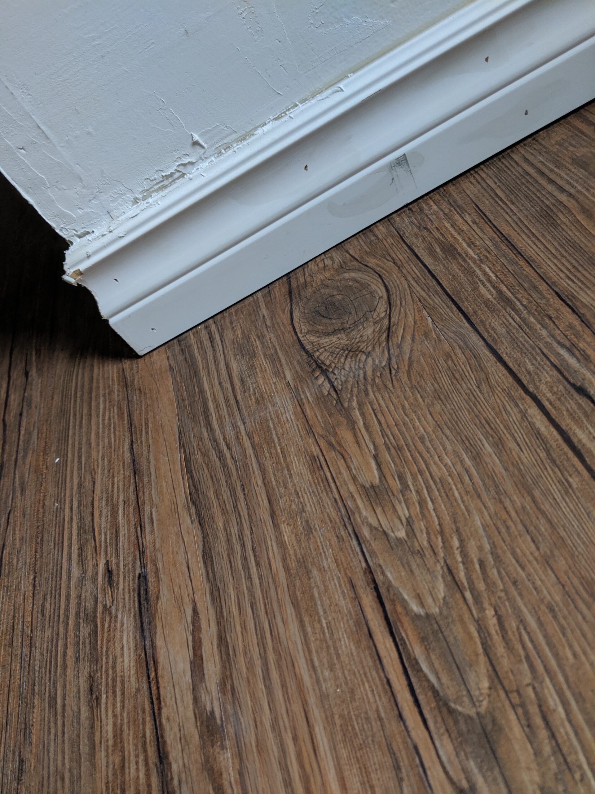 Professional floor install in Daytona Beach Shores, FL - Florida's Handyman.