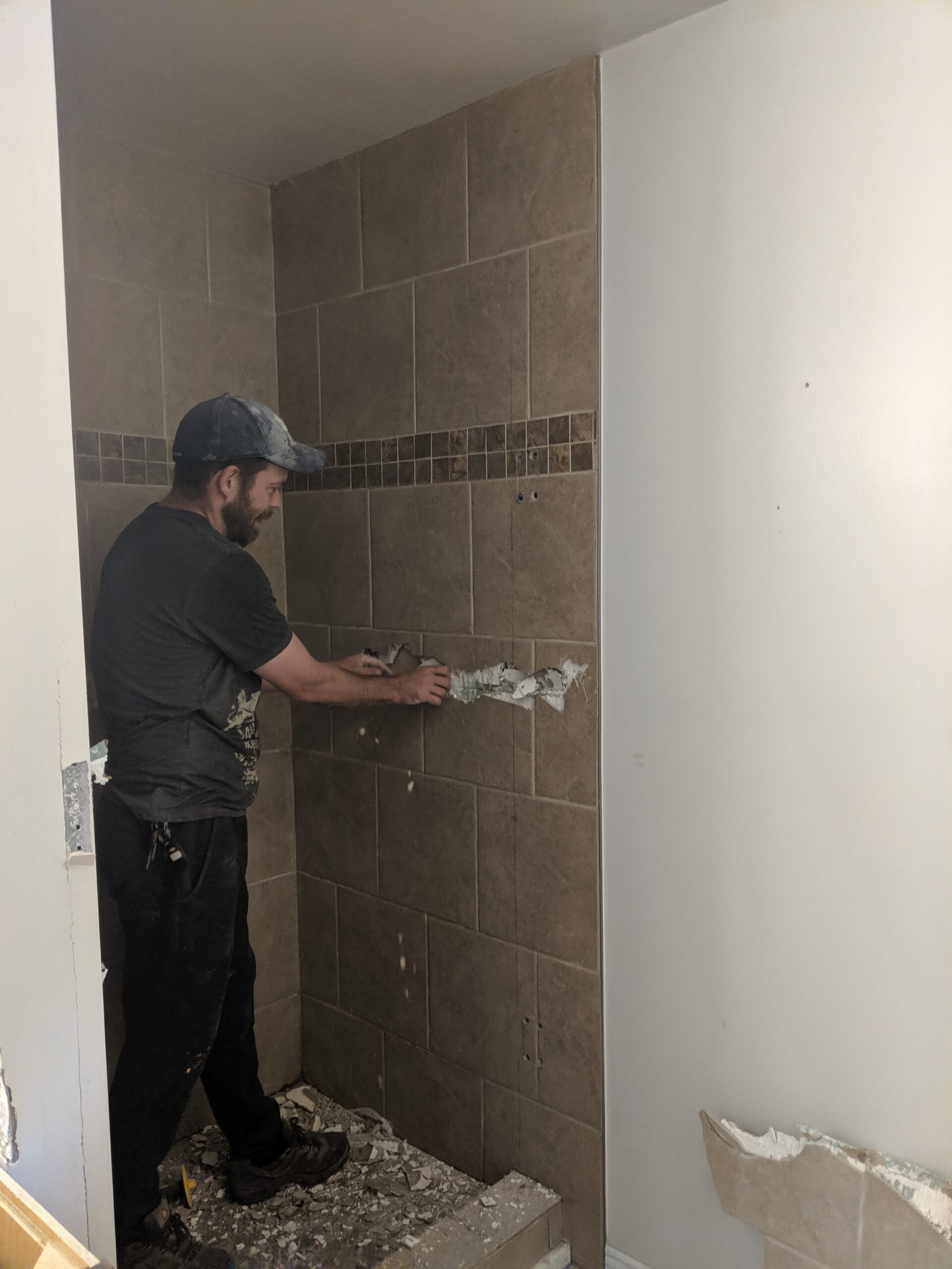 Expert floor install in Daytona Beach, FL - Florida's Handyman.