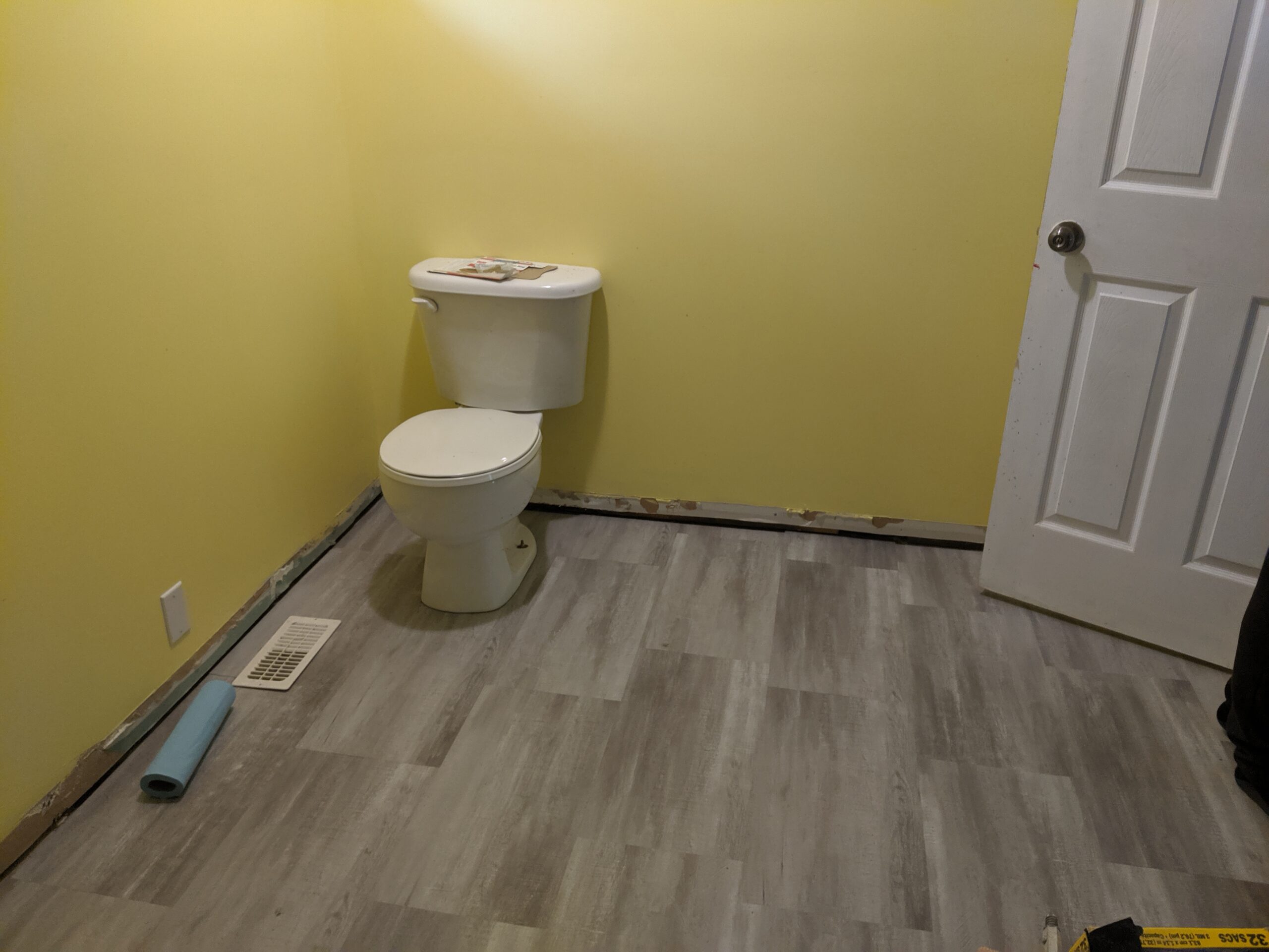 Expert bathroom tile installation and painting in Ormond Beach Florida