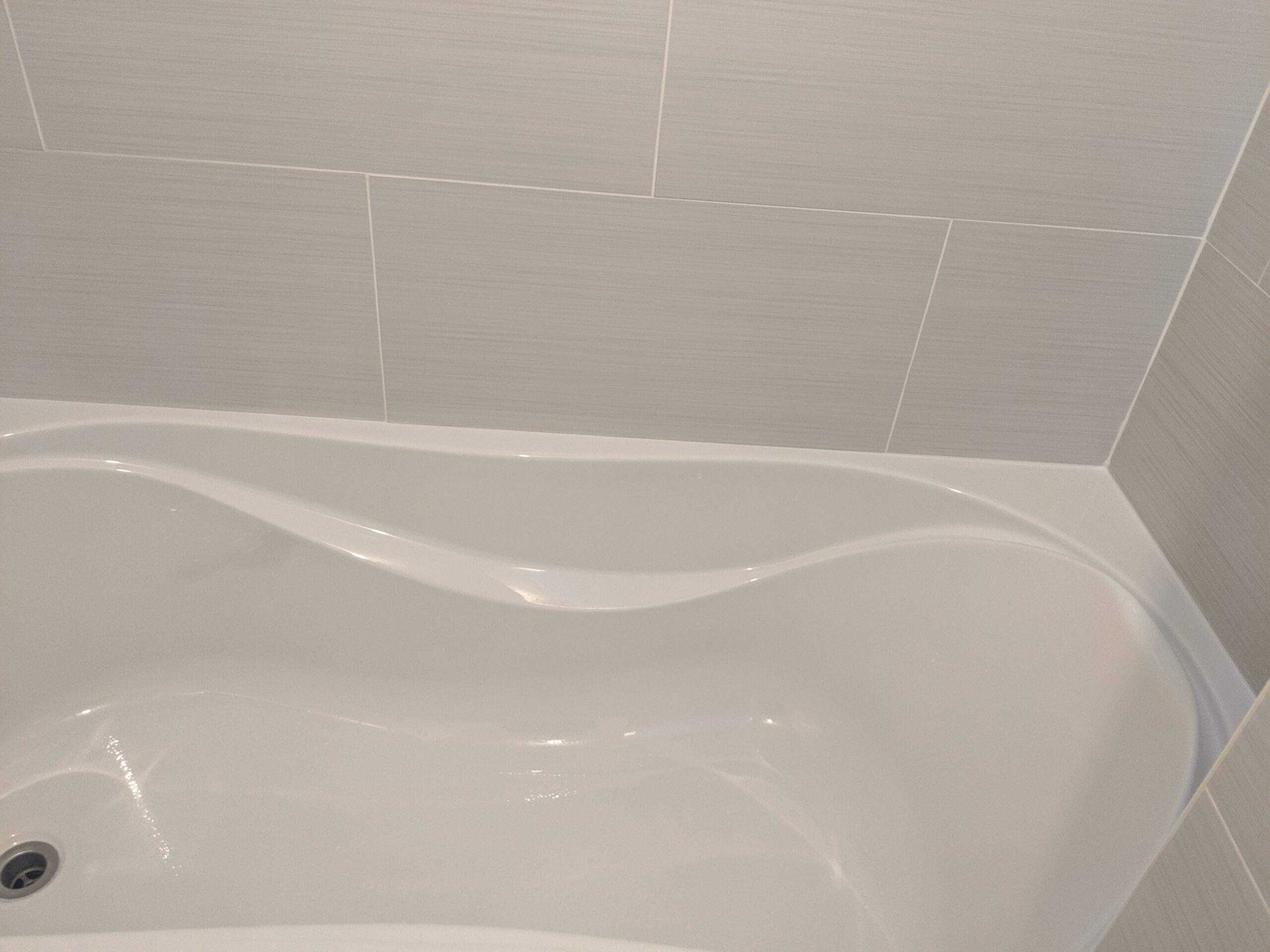 Professional bathroom tile repair and painting in Ponce Inlet Florida