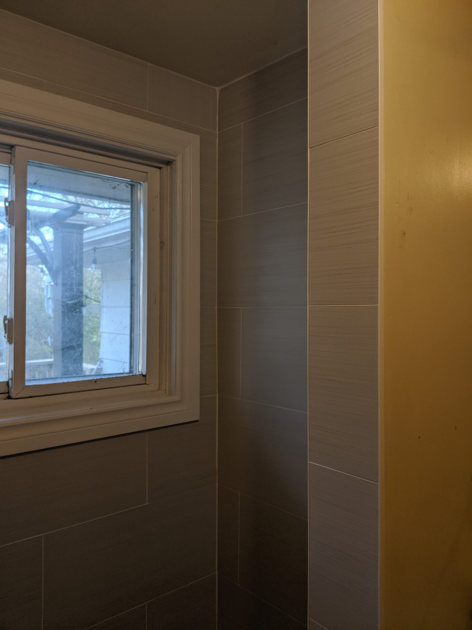 Expert bathroom tile installation and painting in Ormond Beach Florida