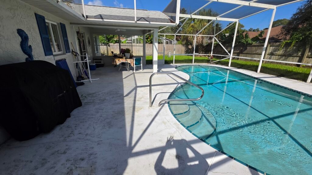 pressure wash in Daytona Beach